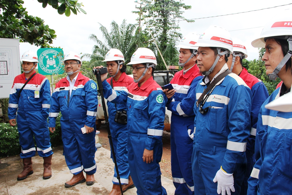 Nampak wartawan dari media cetak dan elektronik menyimak penjelasan dari pihak PT. Pertamina EP