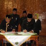 DPRD Dan Pemkab Kutai Timur Tanda Tangani Nota Kesepakatan KUA PPAS 2017
