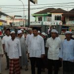 FOTO : Wakil ketua MPR RI, Buka Puasa Bersama Warga Di Mesjid Al Mujahidin Sangatta