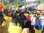 Puluhan Ribu Warga Ikuti Jalan Sehat Golkar Kutim