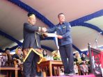 Bupati Beri Penghargaan Pada Karang Taruna