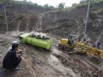 PU-KPC Kerja Ekstra Tangani Longsor Rantau Pulung