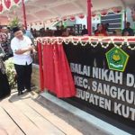 Kecamatan Sangkulirang Resmi Miliki Gedung KUA Di Launching Bupati Kutim Ismunandar