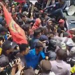 Demo Mahasiswa di Kantor Gubernur Kaltim, Tolak Pabrik Semen di Kutim dan Berau