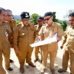 Bupati Tinjau Progres Jalan Tembus Pengadan-Karangan