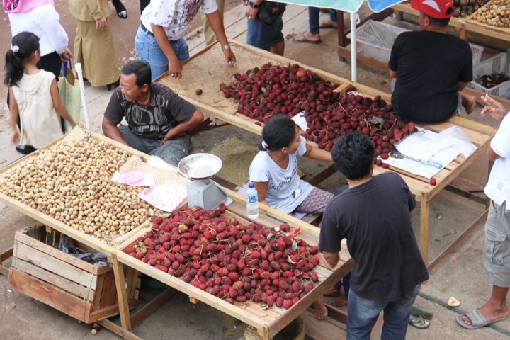 Pasar Tradisional Lebih Bersinergi Untuk Daerah! Ketimbang Retail Minimarket