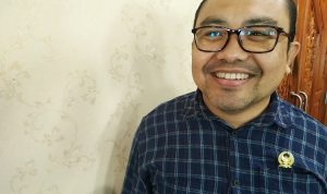 Novel : Bina Olahraga Dengan Serius, Jangan Setengah-Setengah