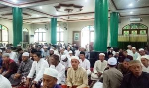 Camat se-Kutim Wakili Plt Bupati Bacakan Sambutan Idul Adha