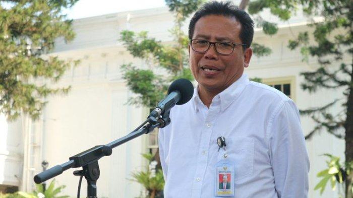 Stafsus Presiden, Fadjroel Rachman Di Keluarkan dari Istana?