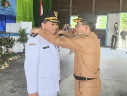 Bupati Kutim Ucapkan Selamat Pada Camat Sandaran