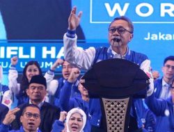 Zulkifli Hasan Sebut Cak Imin Belok Tanpa Kasih Sein