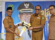 Pemkab Kutai Timur Serahkan Ambulans untuk Warga Desa Bumi Jaya