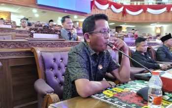 Tinggal Dekat Tambang, Warga Bukit Kayangan Masih Hidup Tanpa Listrik & Air Bersih