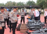 Pastikan Keamanan dan Profesionalisme, Polres Kutim Gelar Pemeriksaan Rutin Senpi Personel