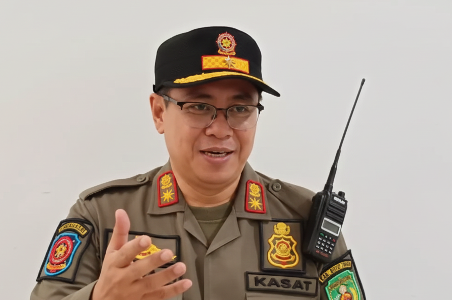 Satpol PP Kutim Intensifkan Penertiban PKL di Trotoar dengan Pendekatan Persuasif