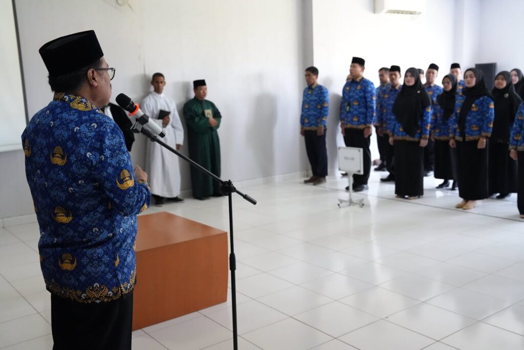 Akselerasi Karier PNS: Pemkab Kutim Resmikan 30 Pejabat Fungsional Baru, Fokus pada Profesionalisme Teknis